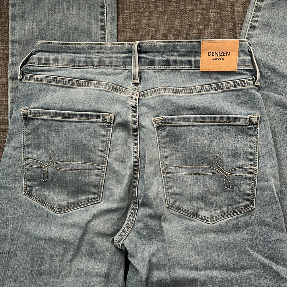 Levi’s - Picture 4 of 4